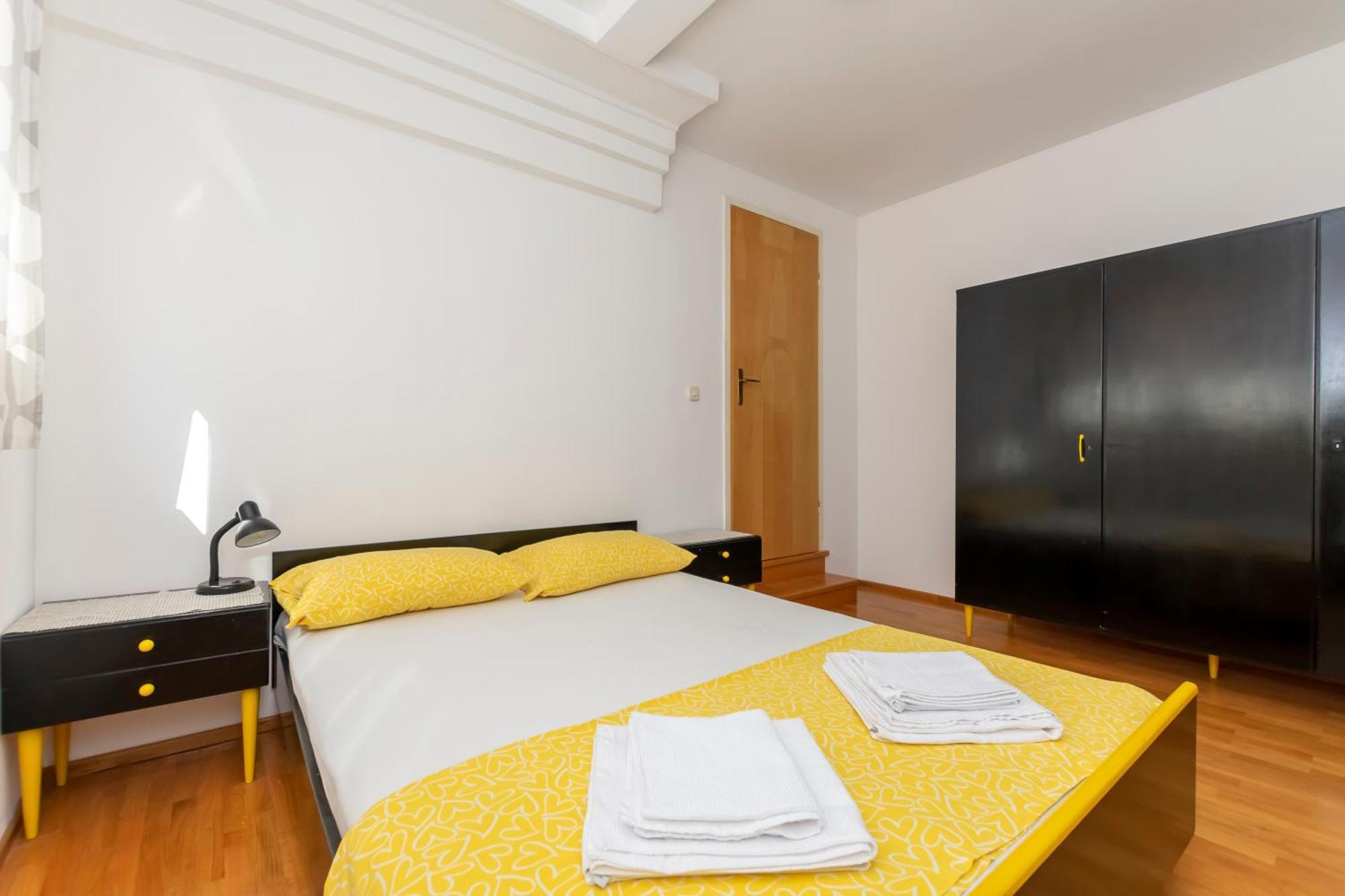 Apartment Pepalo,Omis Free Parking Экстерьер фото