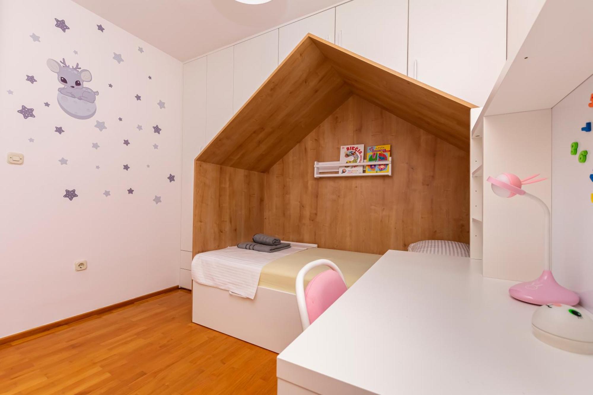 Apartment Pepalo,Omis Free Parking Экстерьер фото